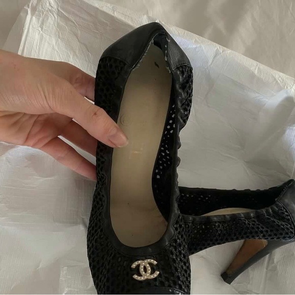 Chanel Mesh Heel - Picture 2 of 4